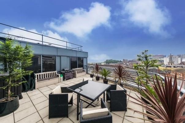 Apartment in Nottingham, Lace Market, St Ann's - View 3