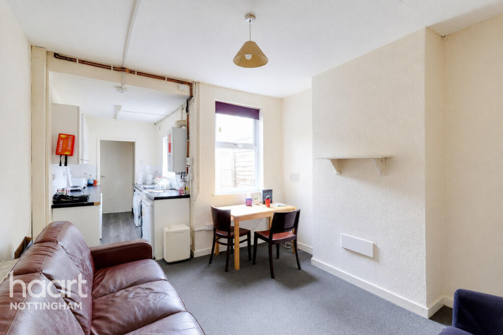 House in Nottingham, Old Lenton, Lenton - View 3