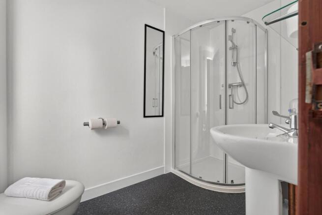 Whitesands Shower Room
