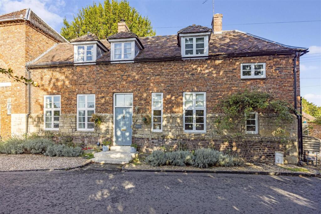 Main image of property: Dock Lane, Bredon, Tewkesbury