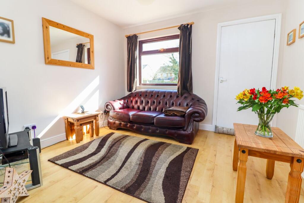 Twinwood Road, Clapham photo 2