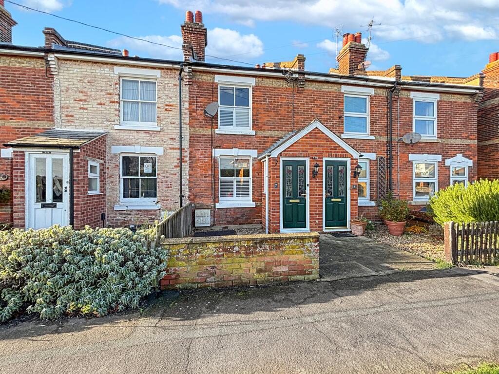 Main image of property: Manor Road, Wivenhoe, Colchester, CO7