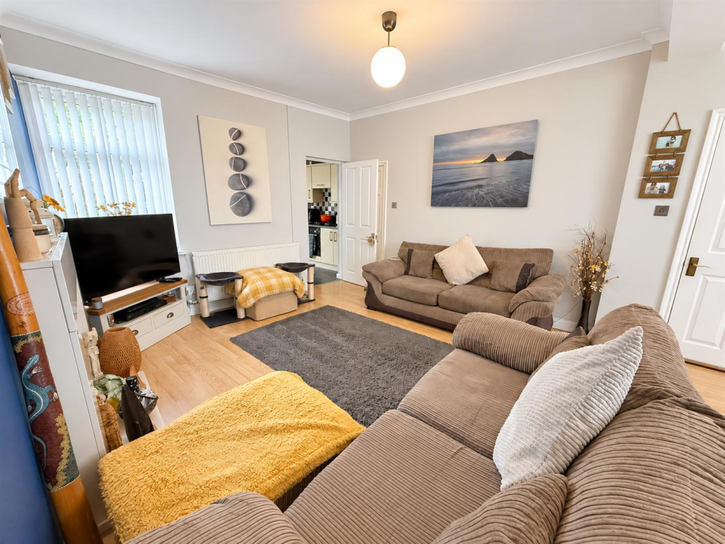 House in Aberdare, Aberaman North - View 5