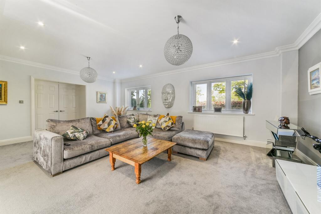 Main image of property: Pilgrims Way, South Croydon