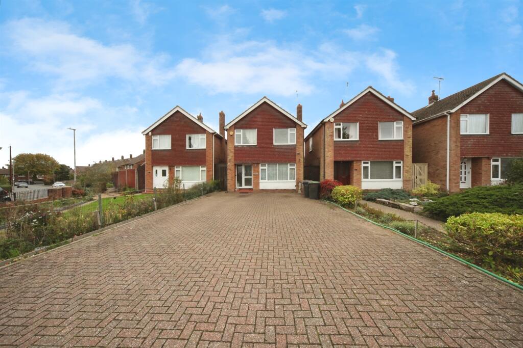 Main image of property: Ashcroft Road, Luton