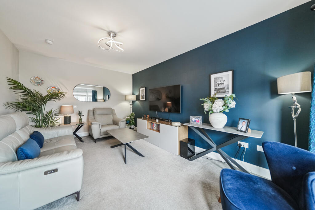 House in Glasgow - View 2