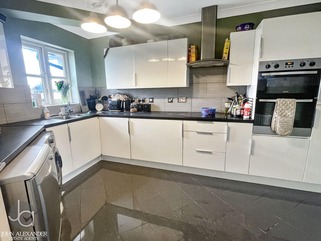 Apartment in Colchester, Tiptree - View 5