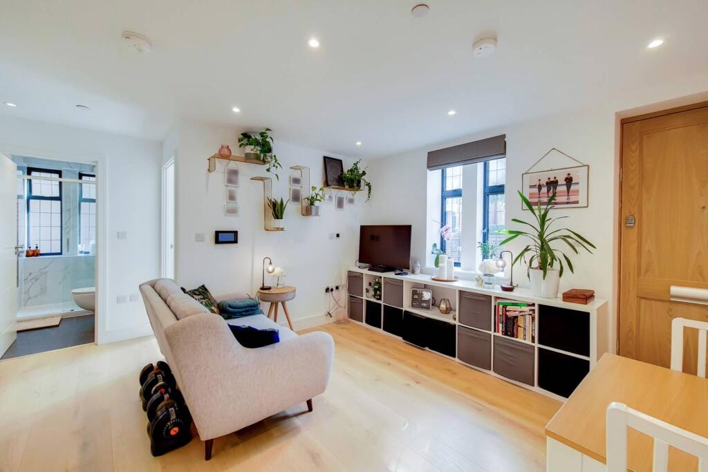 Main image of property: Abbeville Road, Abbeville Village, London, SW4