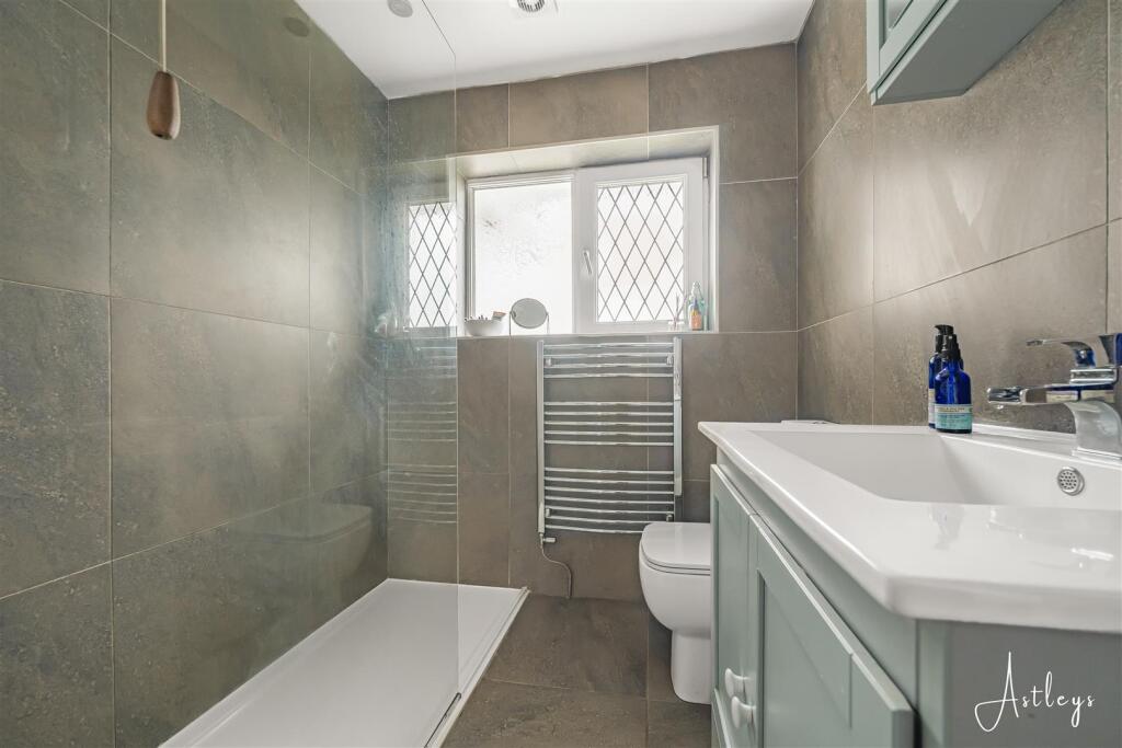 House in Swansea - View 5