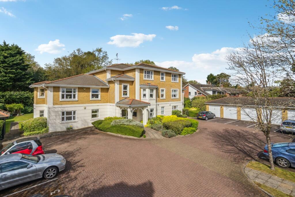 Main image of property: Sovereign Beeches, Green Lane, Farnham Common, SL2