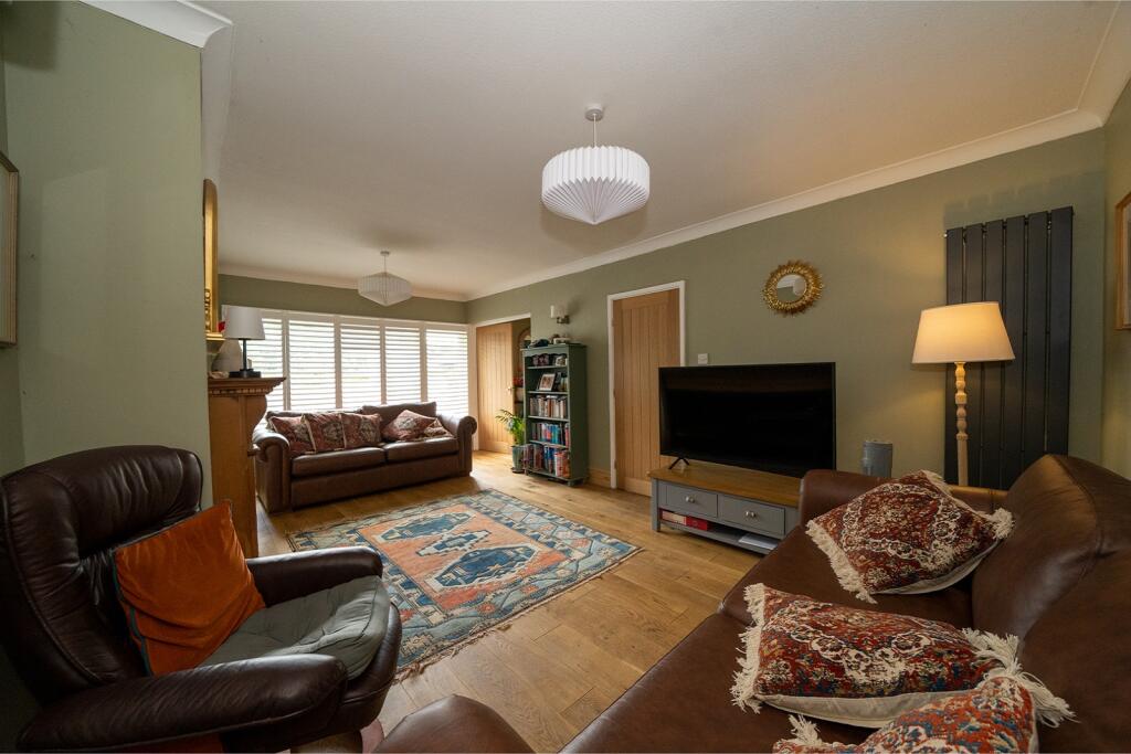 The Old Malthouse, Dinas Powys, The Vale Of Glamorgan. CF64 4DQ photo 4