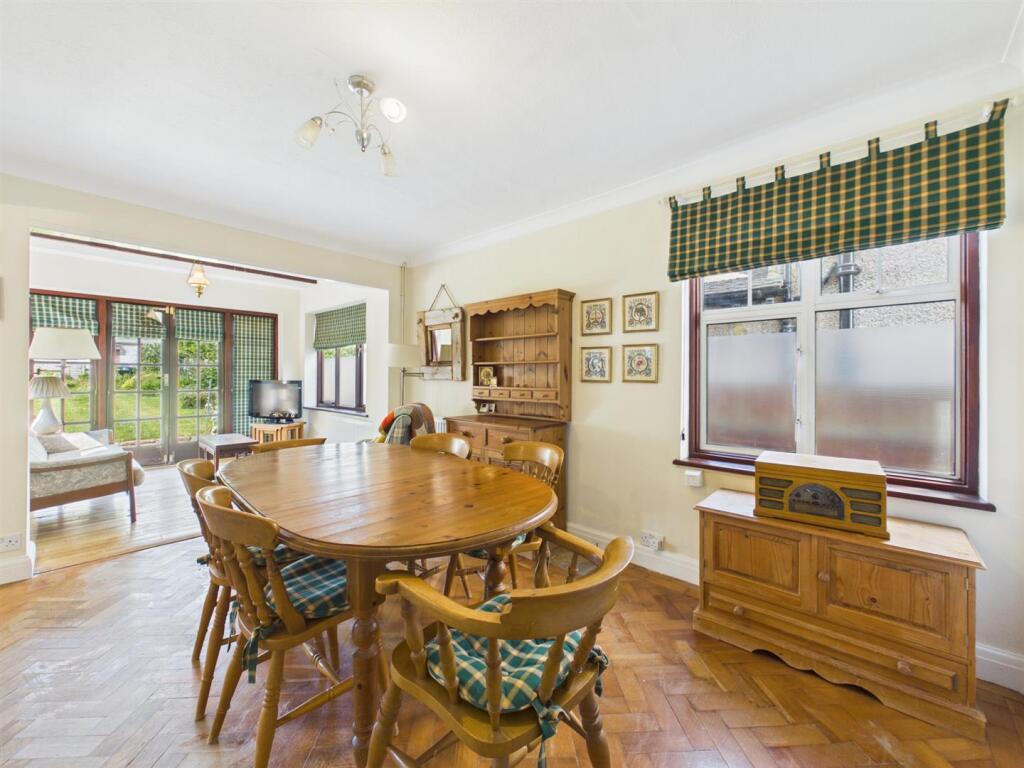 Southcote Rise, Ruislip photo 3