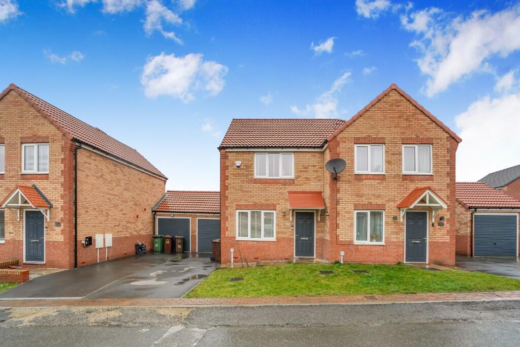 Main image of property: Oak Tree Way, Knottingley, West Yorkshire, WF11