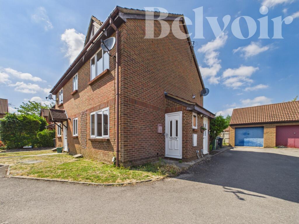 Main image of property: Marshall Gardens, South View, Basingstoke, RG21