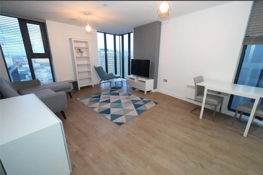 Apartment in Birmingham, West Midlands - View 2