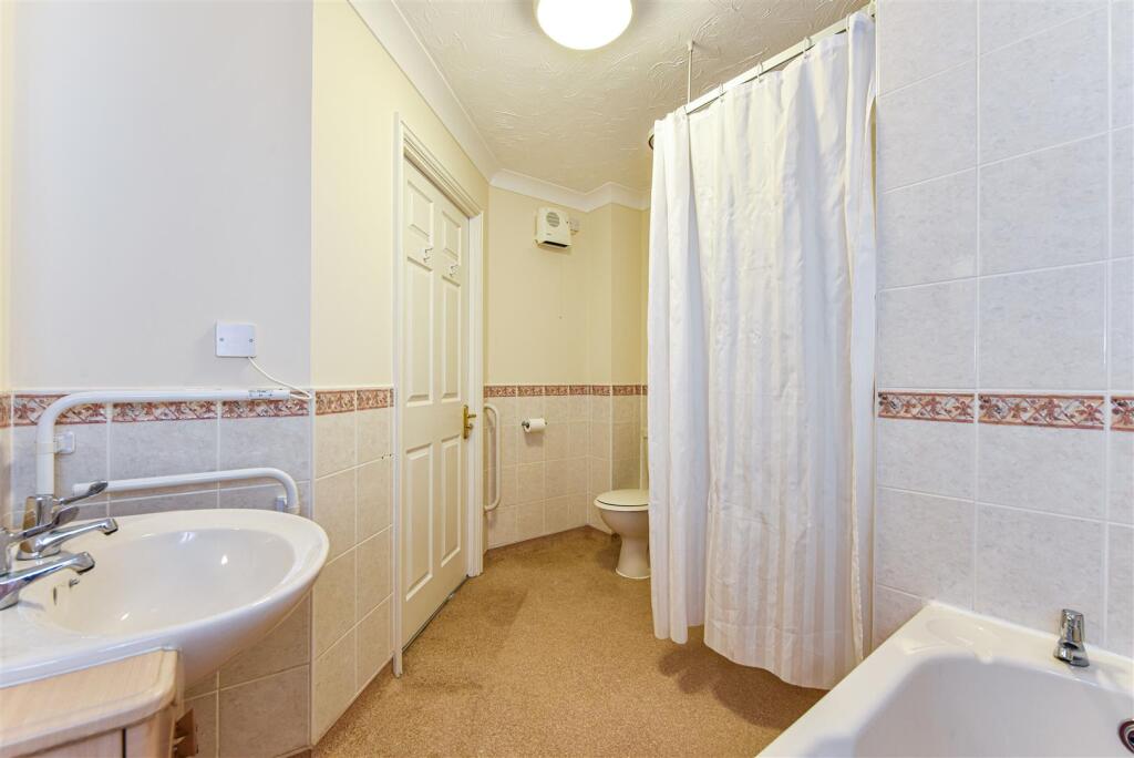 Stockbridge Road, Chichester - View 5