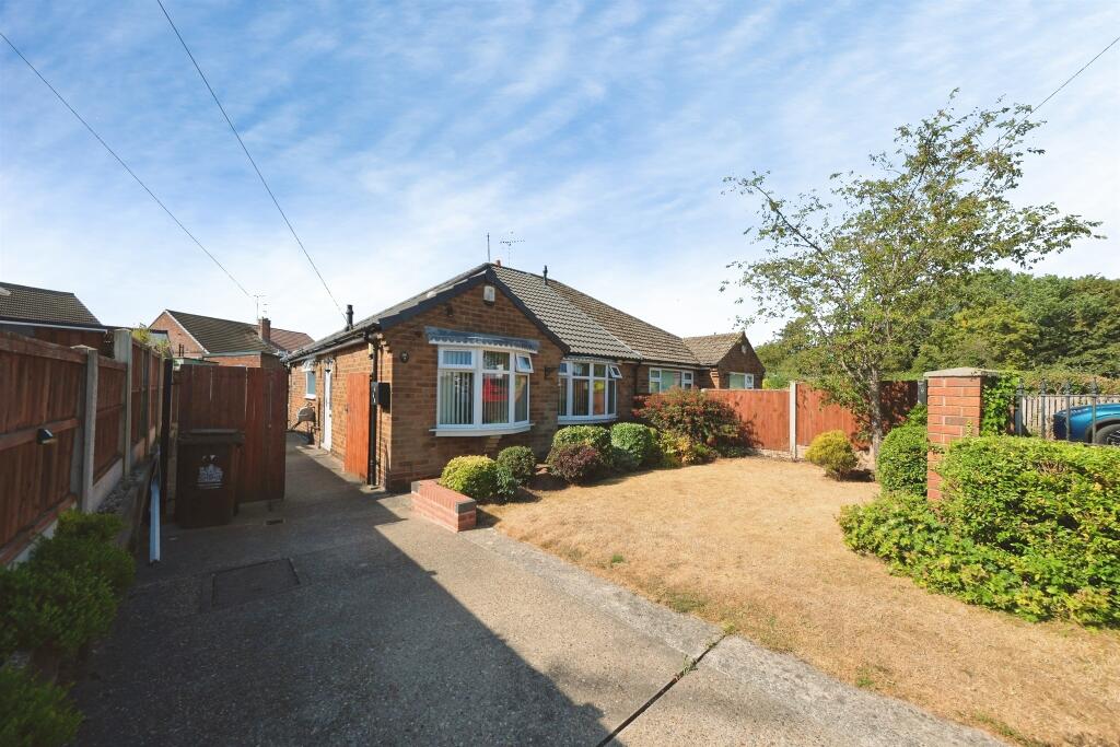 Main image of property: Ashwood Close, Mansfield Woodhouse, MANSFIELD