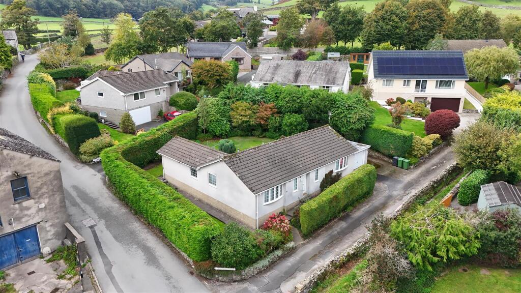 3-bed detached on Willowdene Gardens, Ulverston, £445,000