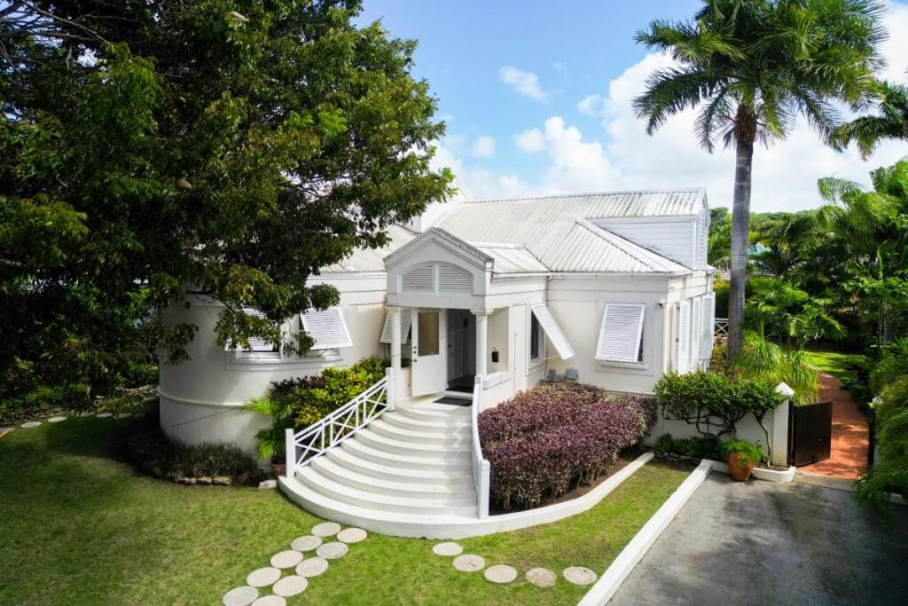 Main image of property: St James, Porters