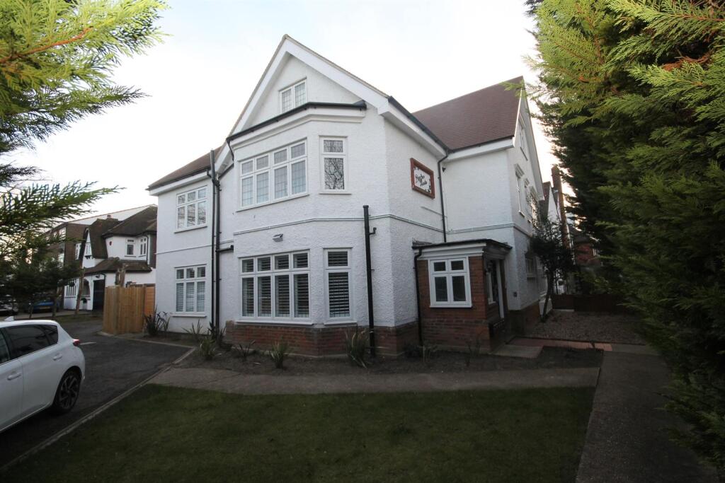 Main image of property: Park Hill, Carshalton