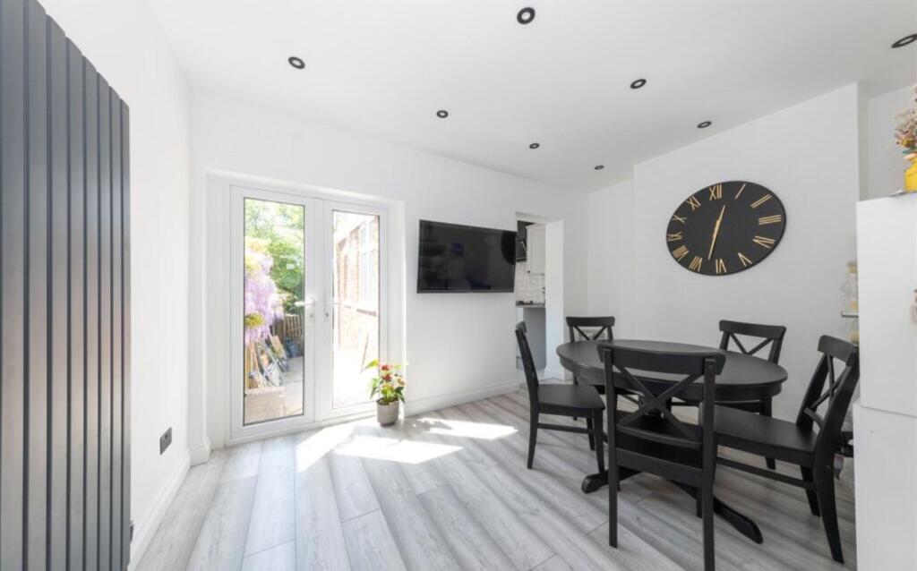 Main image of property: Preston Gardens, Luton