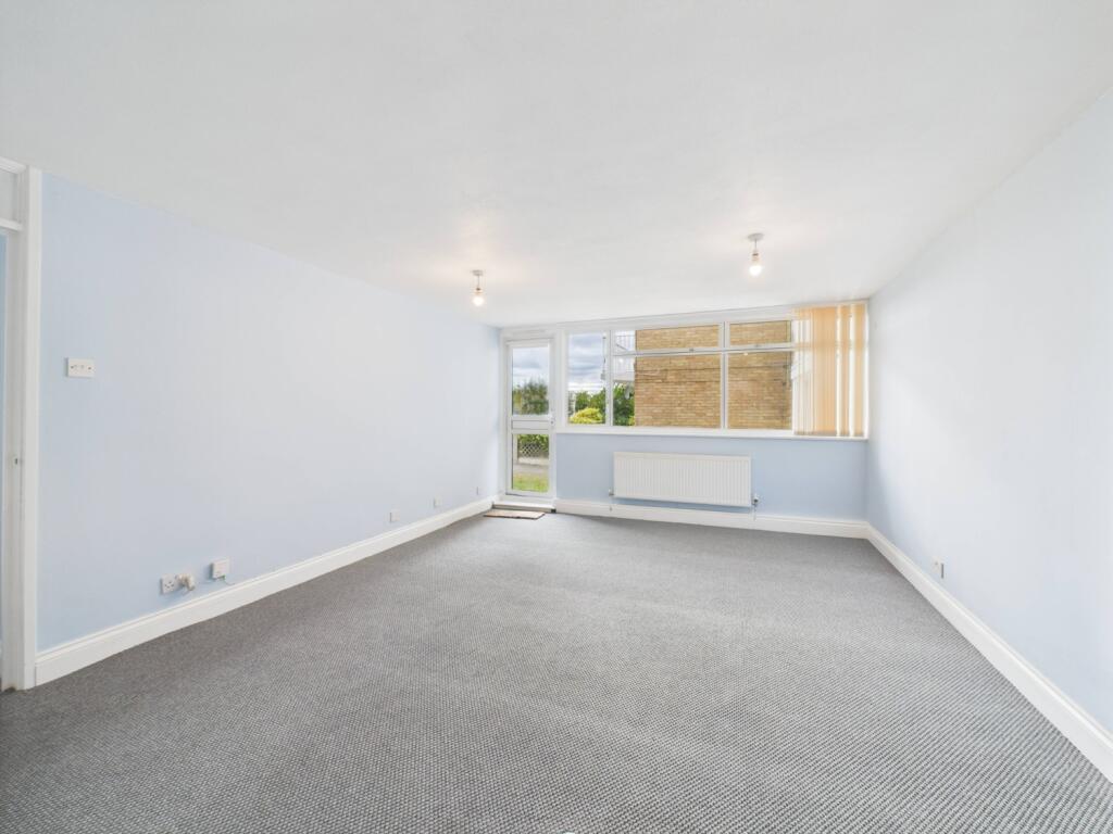 Main image of property: Pamington Fields, Ashchurch, Tewkesbury, Gloucestershire, GL20