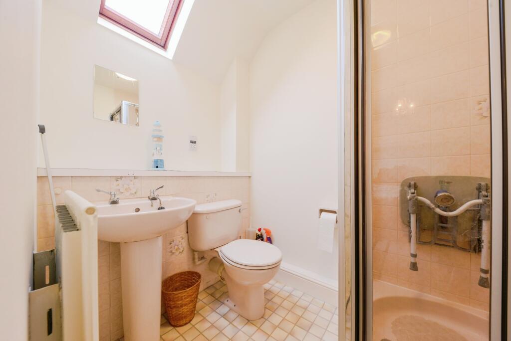 Additional image 14 of Ottway Walk, Welwyn, AL6