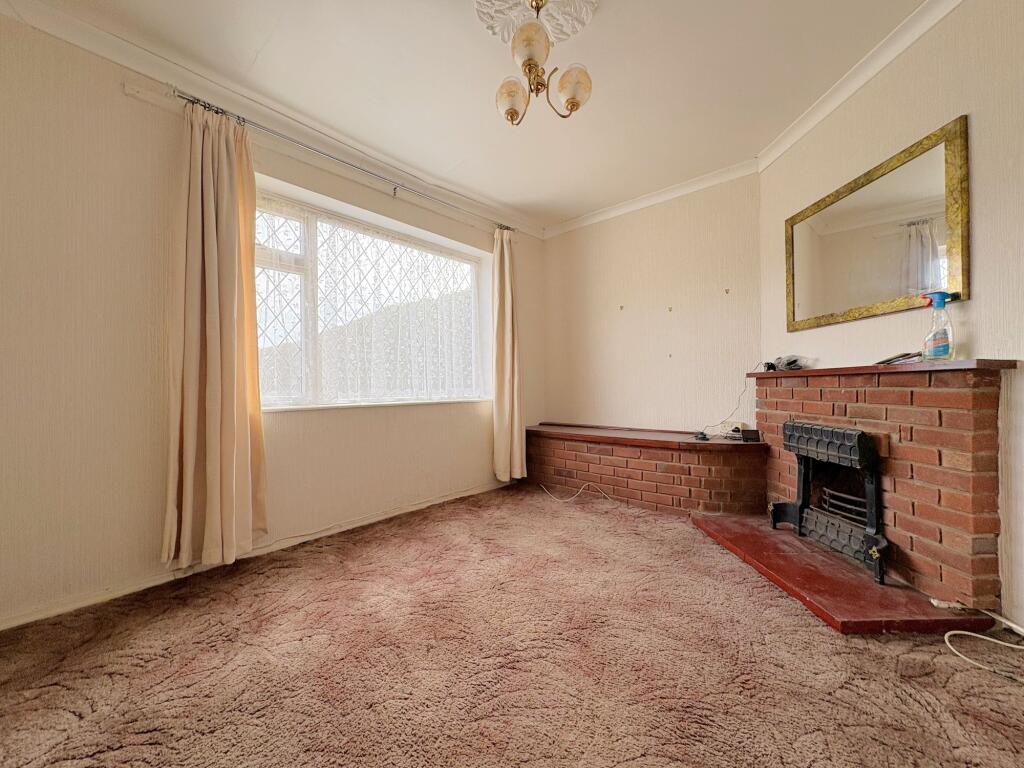 Eyton Road, Dawley, TF4 photo 4