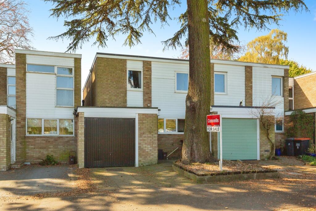 Main image of property: Avon Walk, LEIGHTON BUZZARD