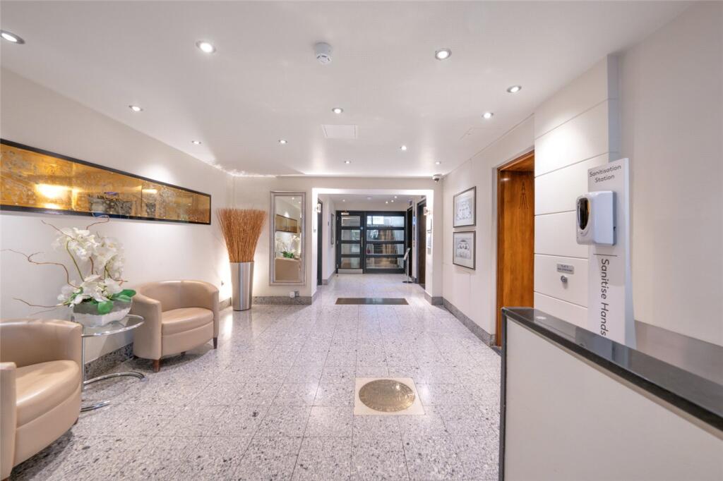 Apartment in London - View 4