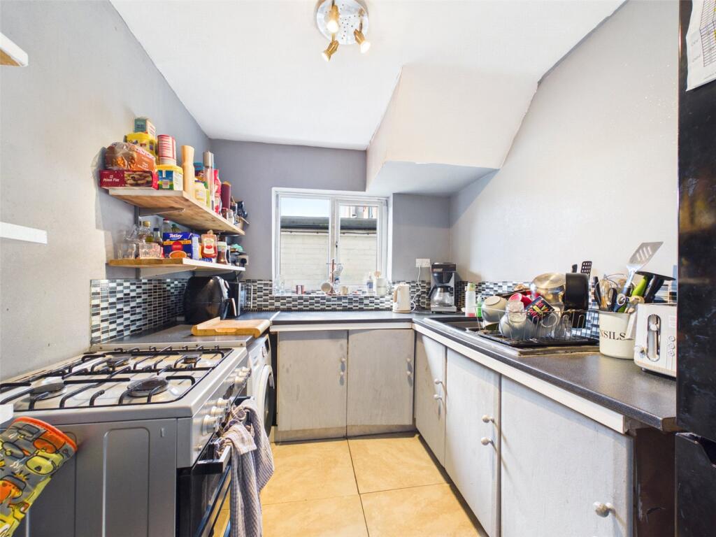 125A, Purewell, Christchurch, Dorset, BH23 photo 4