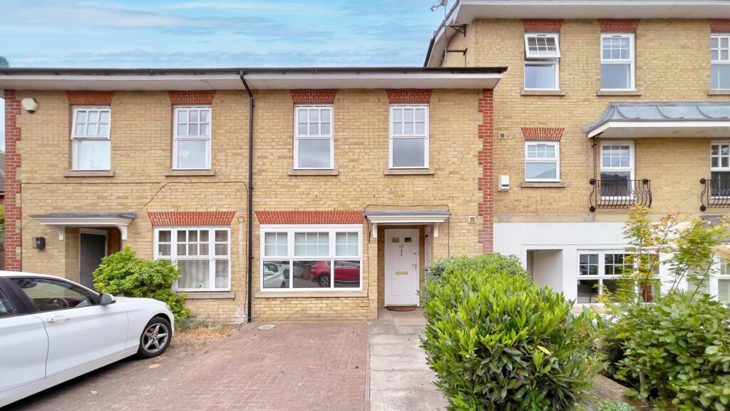 Main image of property: Osier Crescent, Muswell Hill, N10