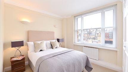 Apartment in London - View 5