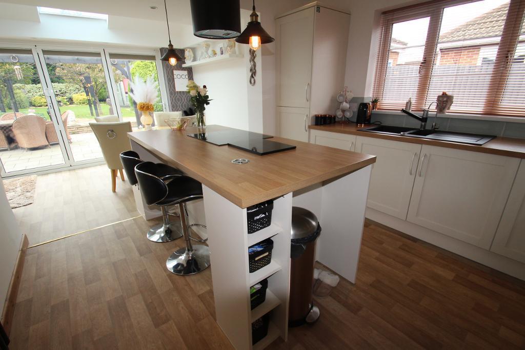 House in Milton Keynes - View 3