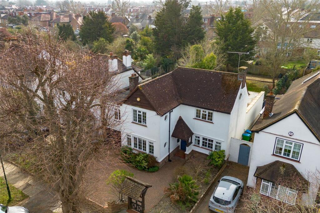 House in Twickenham - View 3