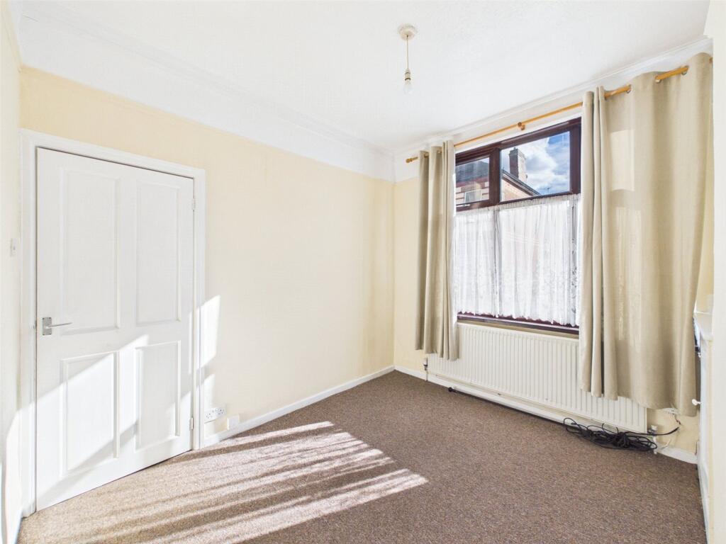 Longden Road, Longsight, Manchester, M12 photo 3