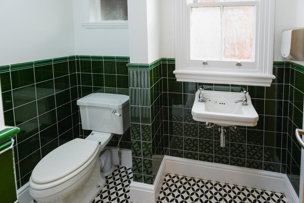 Additional image 9 of 1 Greenfield Crescent, Birmingham, B15