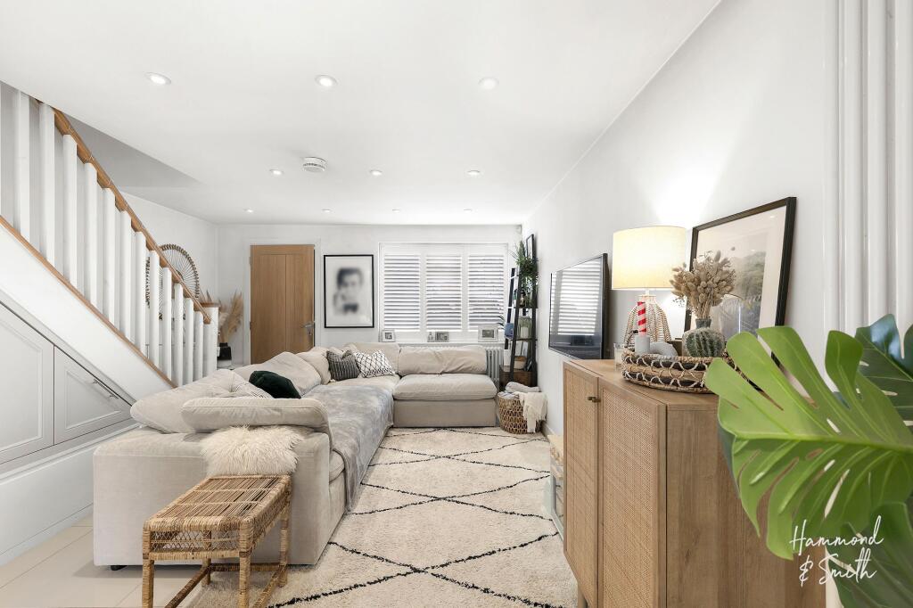 House in Epping Forest, North Weald - View 4