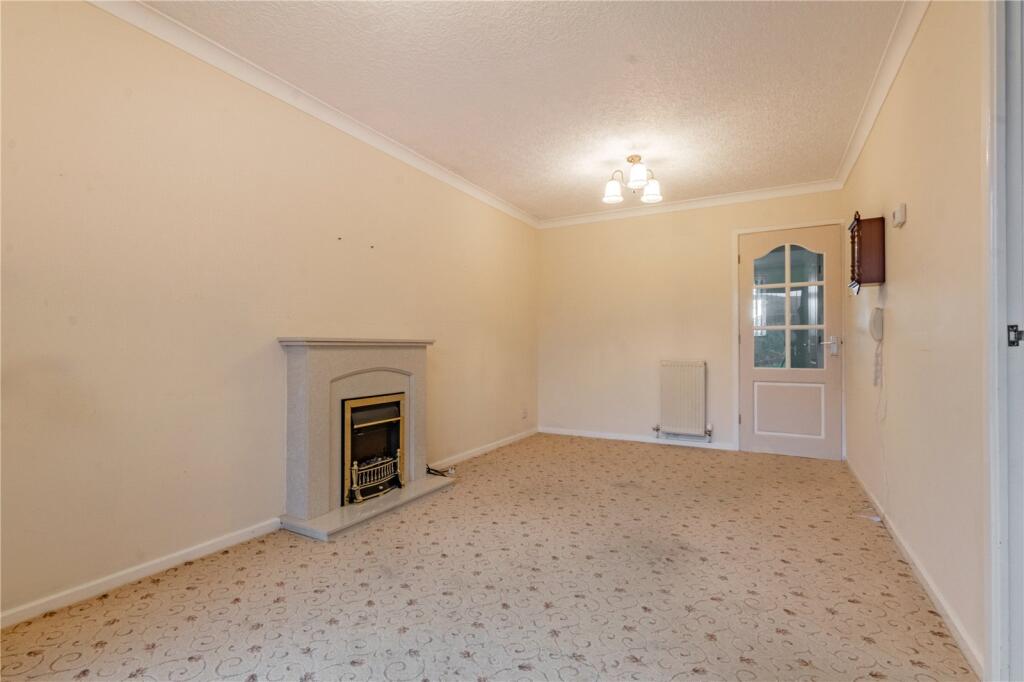 One Ash Close, Rochdale, Greater Manchester, OL12 photo 4