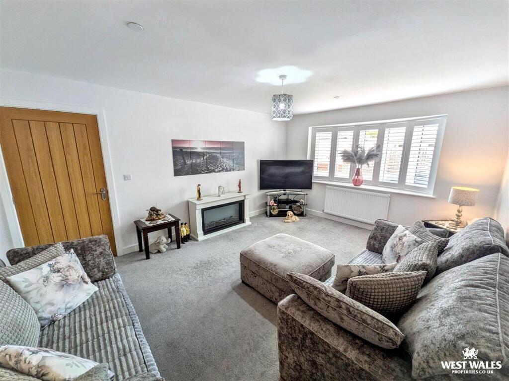 House in Swansea - View 4