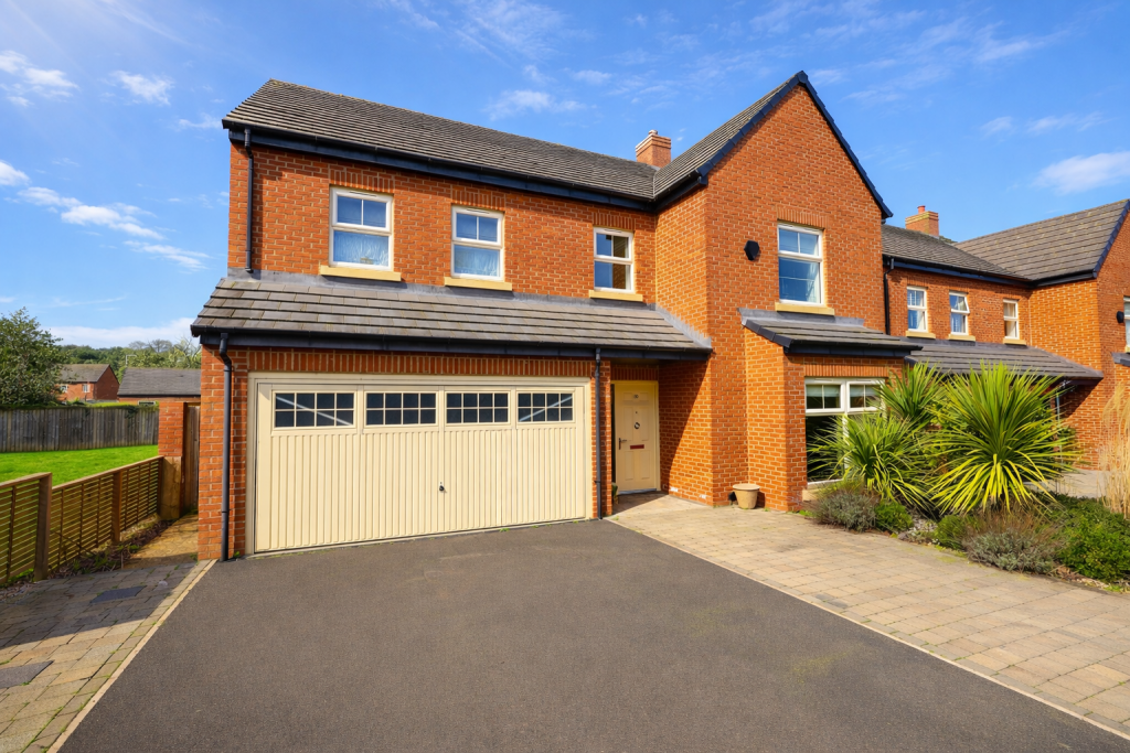 Main image of property: Henson Close, Whetstone, Leicester, Leicestershire