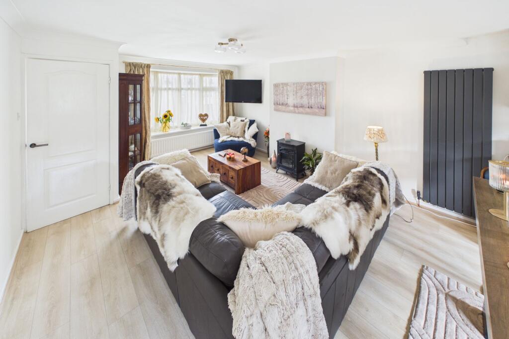 Mayfair Avenue, Normanby, TS6 photo 4