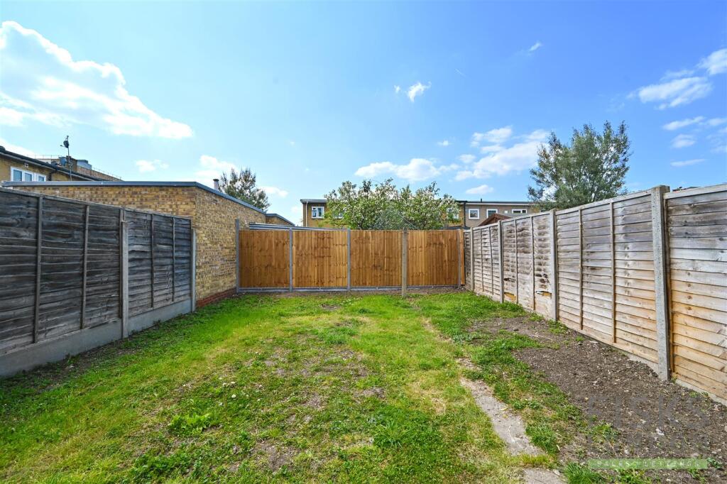 2 bedroom house for rent