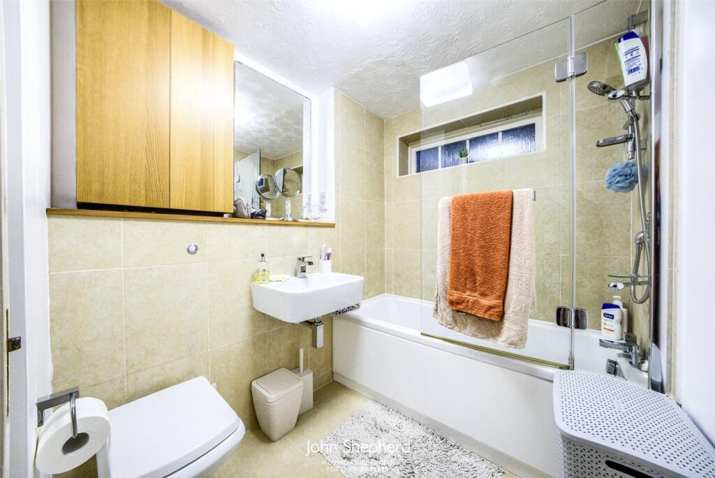 Additional image 12 of Warwick Park Court, 252 Warwick Road, Solihull, West Midlands, B92
