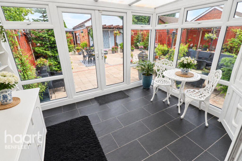House in Southend-on-Sea - View 4