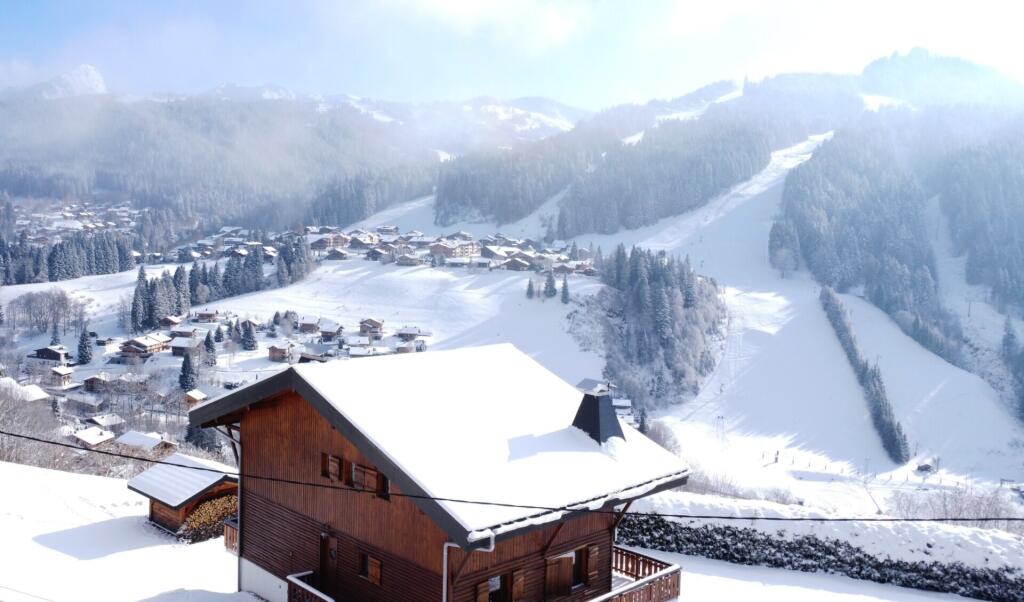 Main image of property: 74260 les-gets