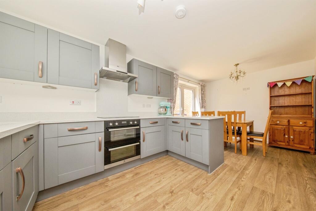 House in Ipswich - View 4