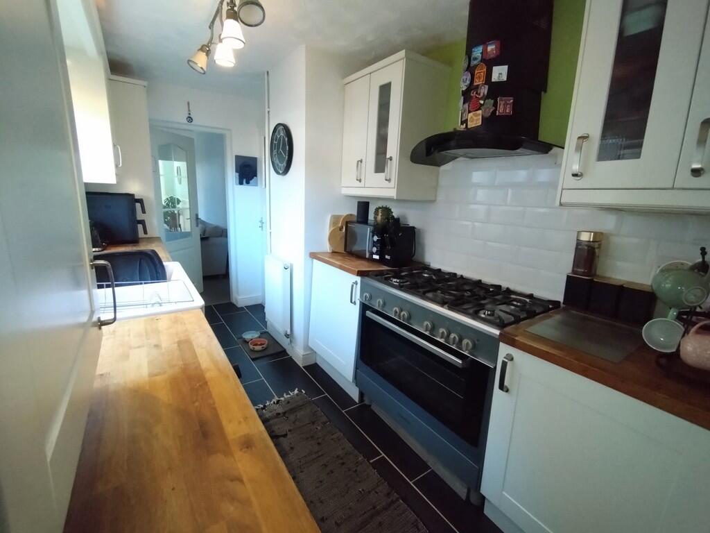 House in Newcastle-under-Lyme, Kidsgrove - More