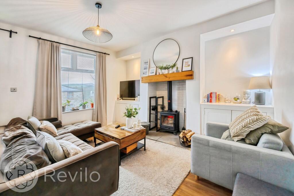 Main image of property: Greenbank, Whitworth, OL12