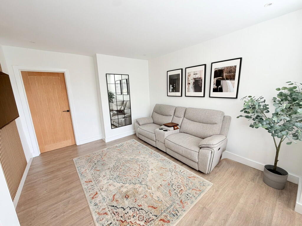 House in Manchester - More